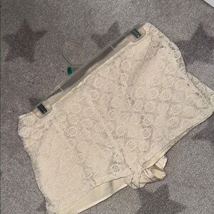 Elegant Cream Lace Shorts